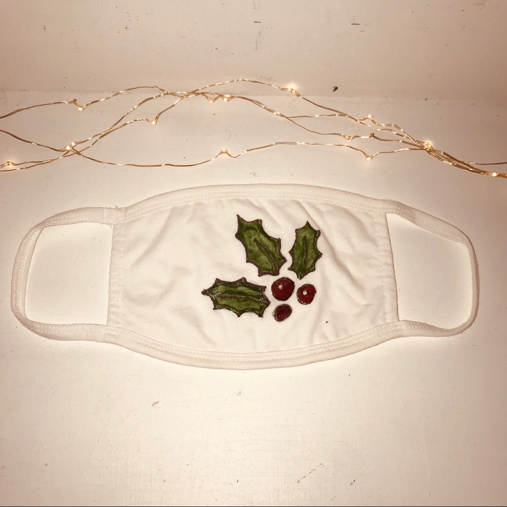 Mistletoe mask